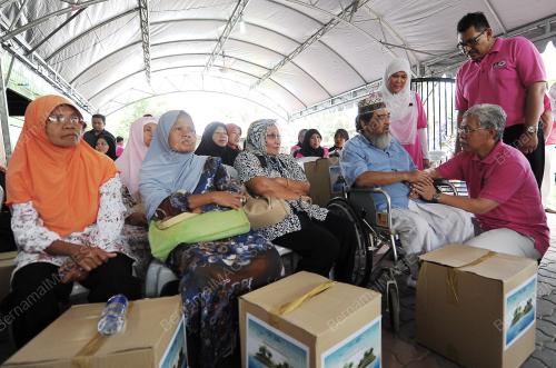 DATUK SERI IDRIS JUSOH