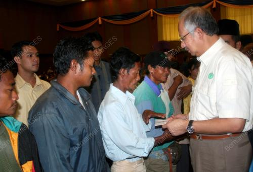 MOHD NAJIB TUN RAZAK