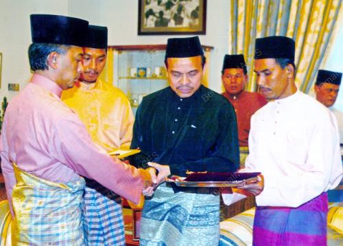 TENGKU ABDULLAH