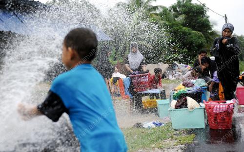 PH03_08122013_BANJIR