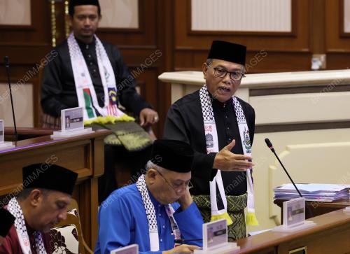 DATUK SERI WAN ROSDY WAN ISMAIL