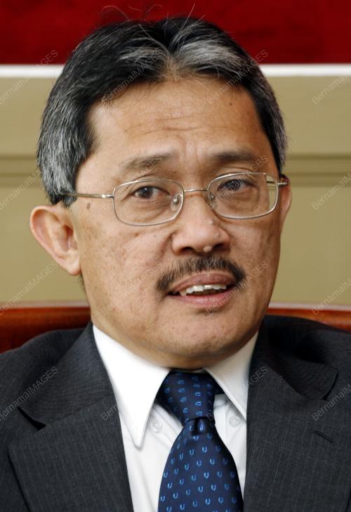 DR. DAING NASIR IBRAHIM