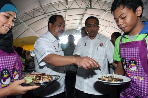 DATUK SERI MOHAMED KHALED NORDIN