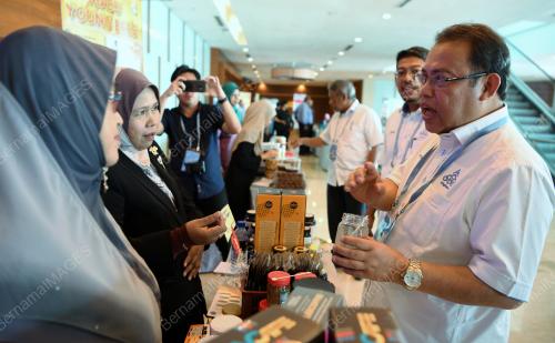 DATUK ABDUL FATTAH ABDULLAH