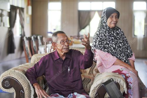 PH03_10052016_UMNO