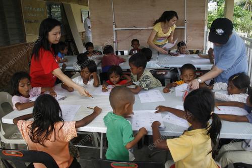 ORANG ASLI-BAHASA INGGERIS