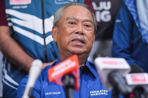 TAN SRI MUHYIDDIN YASSIN