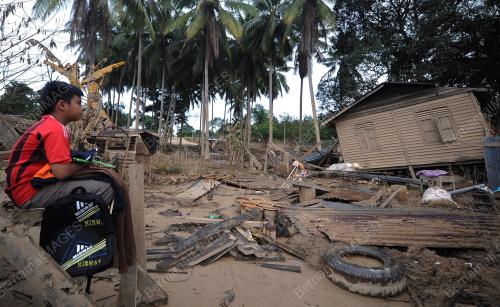 PH03_11012015_BANJIR