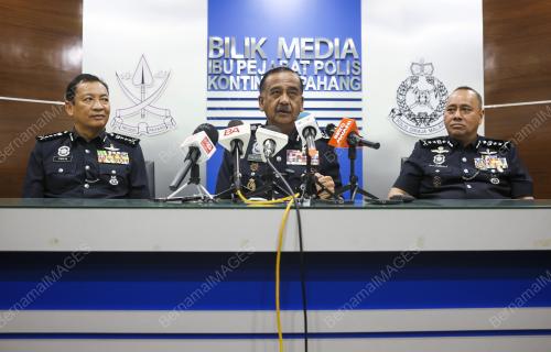 TAN SRI RAZARUDIN HUSAIN