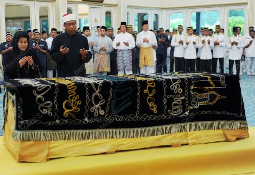 PH03_12012012_ROSMAH