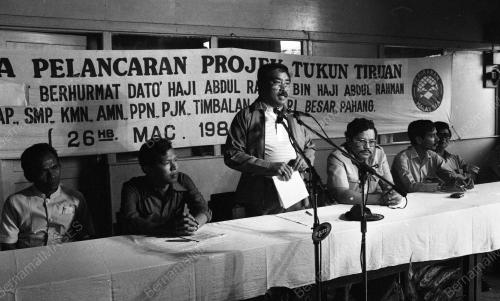 PH03_12032015_RASMI_TUKUN