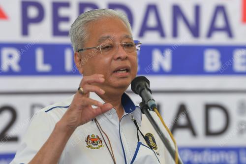 DATUK SERI ISMAIL SABRI YAAKOB