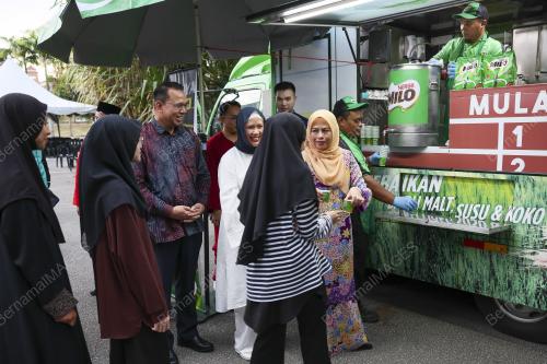 DATUK SERI DR NORAINI AHMAD