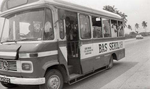 PELAJAR SEKOLAH