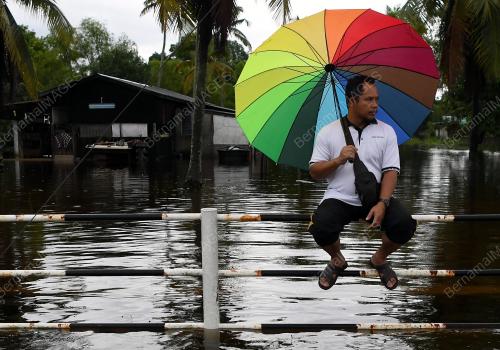 PH03_13122018_BANJIR