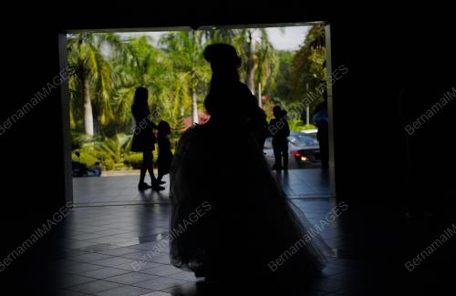 KAHWIN PADA HARI KEKASIH