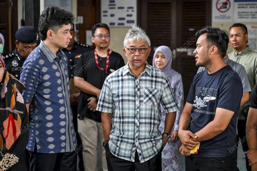 AL-SULTAN ABDULLAH RI'AYATUDDIN AL-MUSTAFA BILLAH SHAH