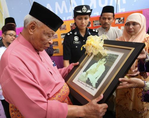 SULTAN AHMAD SHAH