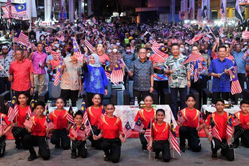 DATUK SERI WAN ROSDY WAN ISMAIL