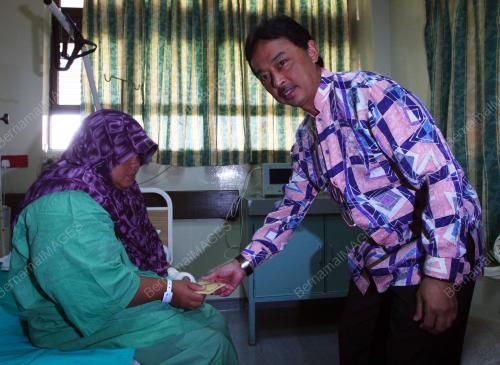 TENGKU ABDULLAH SULTAN AHMAD SHAH