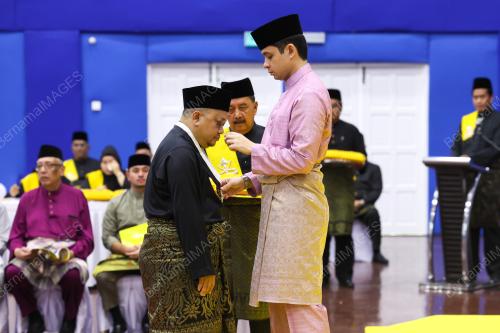 TENGKU HASSANAL IBRAHIM ALAM SHAH AL SULTAN ABDULLAH