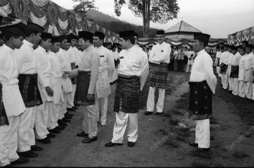 BERBUKA PUASA