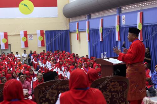 PH03_15072017_UMNO