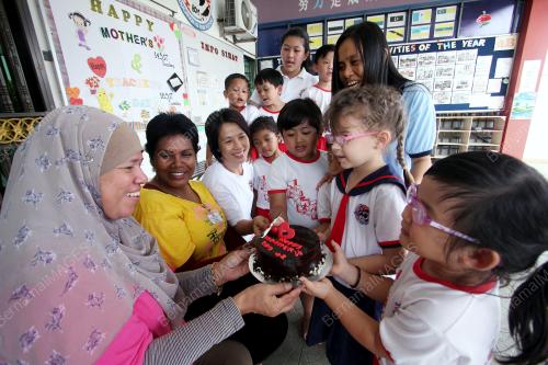 PH03_16052017_TEACHERSDAY