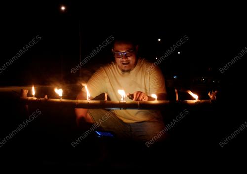 PASANG PELITA MALAM TUJUH LIKUR