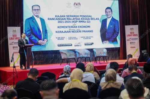 RAFIZI RAMLI