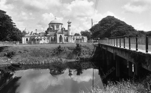 PH03_16092015_MASJID