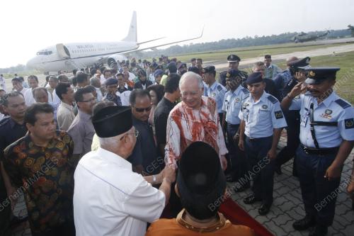 MOHD NAJIB TUN ABDUL RAZAK