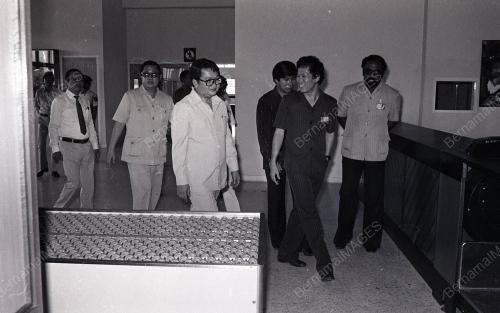 LAPANGAN TERBANG SULTAN AHMAD SHAH