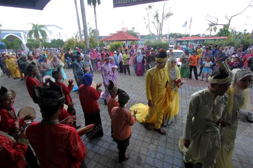 PH03_18112017_KAHWIN