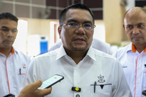 DATUK AMIZAR ABU ADAM