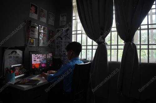 HARI PERTAMA SEKOLAH DALAM TALIAN
