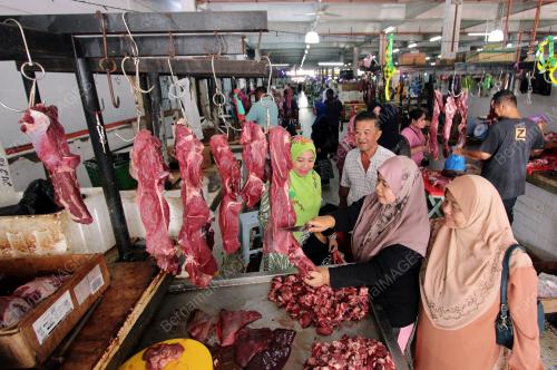 PENIAGA DAGING LEMBU