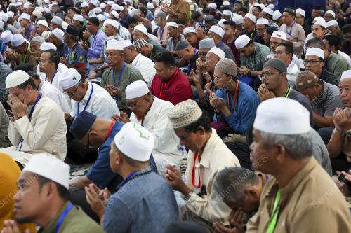 DATUK SERI WAN ROSDY WAN ISMAIL