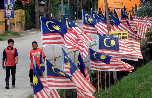 MENJELANG HARI KEBANGSAAN