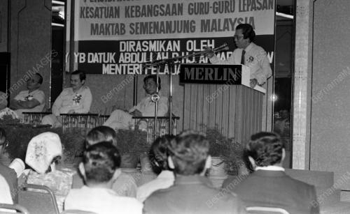 PH03_20102015_PERSIDANGAN
