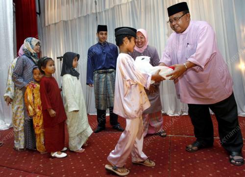 TAN MOHD AMINUDDIN ISHAK