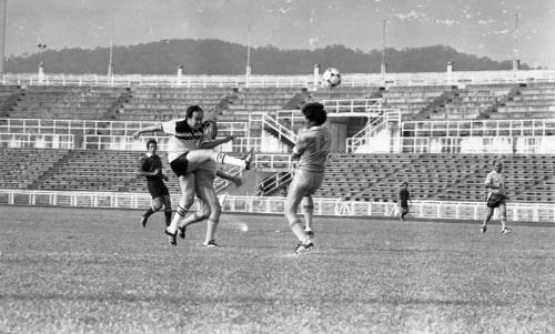 PH03_21102015_BOLA_SEPAK
