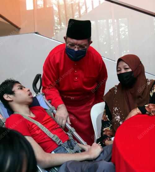 DATUK SERI SAIFUDDIN ABDULLAH