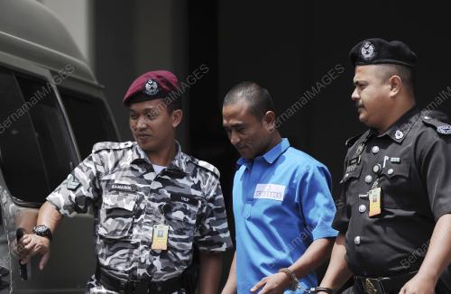 PH03_24022015_MAHKAMAH