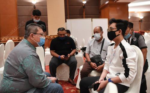 DATUK SAIFUDDIN ABDULLAH