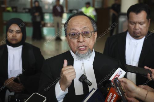 DATUK SAIFUL EDRIS ZAINUDDIN