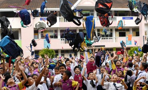 PH03_24112017_SEKOLAH