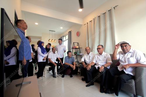 PH03_24112019_RUMAH