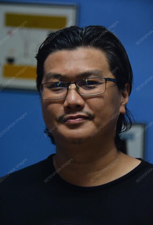 NIK MOHD RUZAINI NIK MOHD ADIB