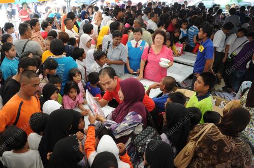 PH03_25022012_BANTUAN